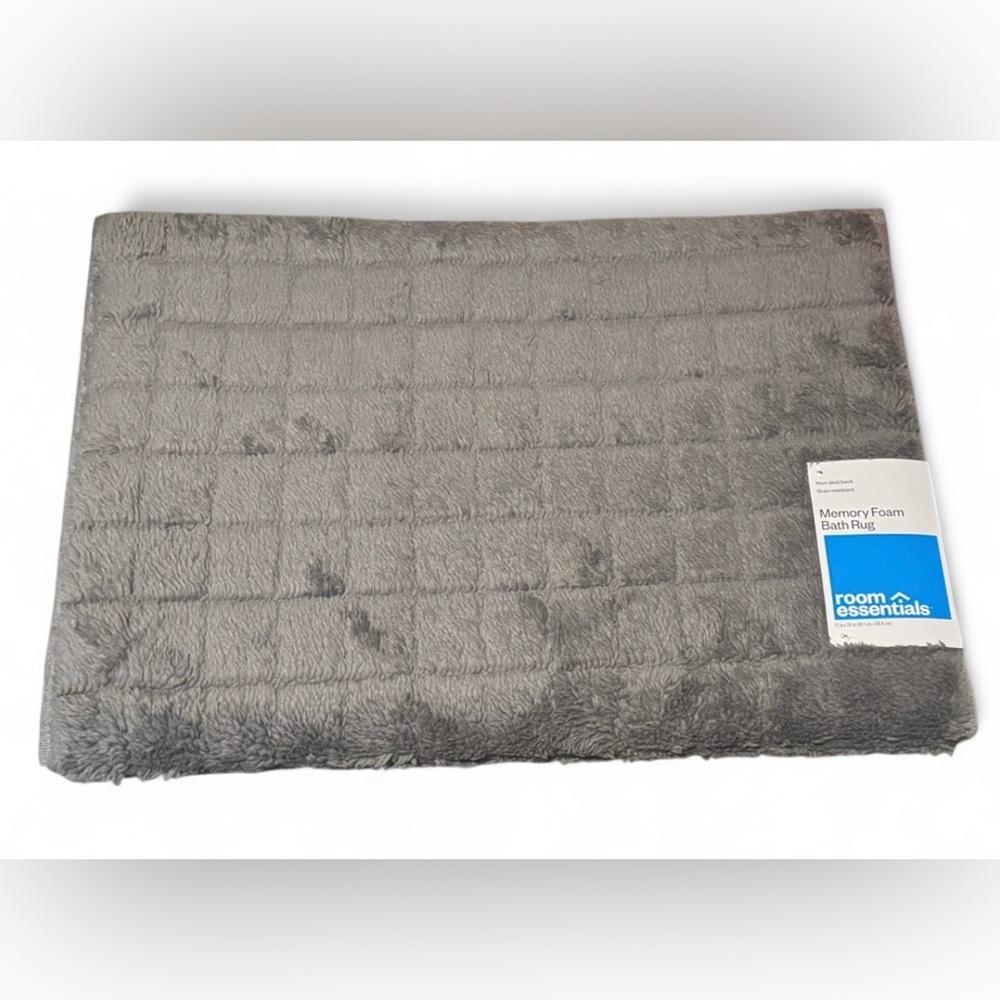 2PCS of Room Essentials Gray Memory Foam Bath Rug 17in x 24in